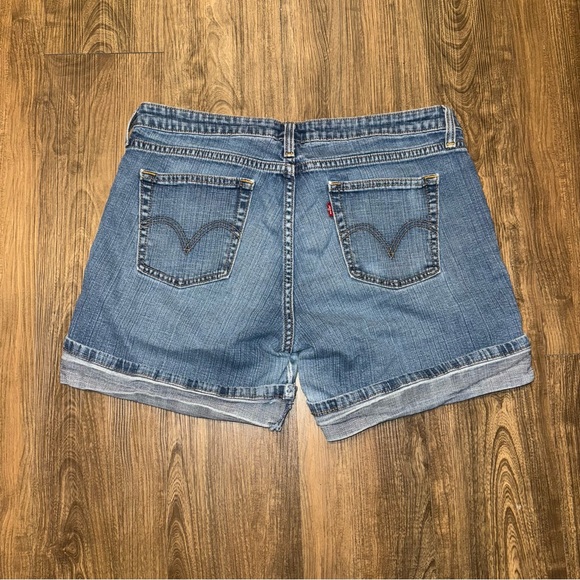 Vintage Y2K Levi’s 545 Jean Shorts - Size 10 - Picture 3 of 3